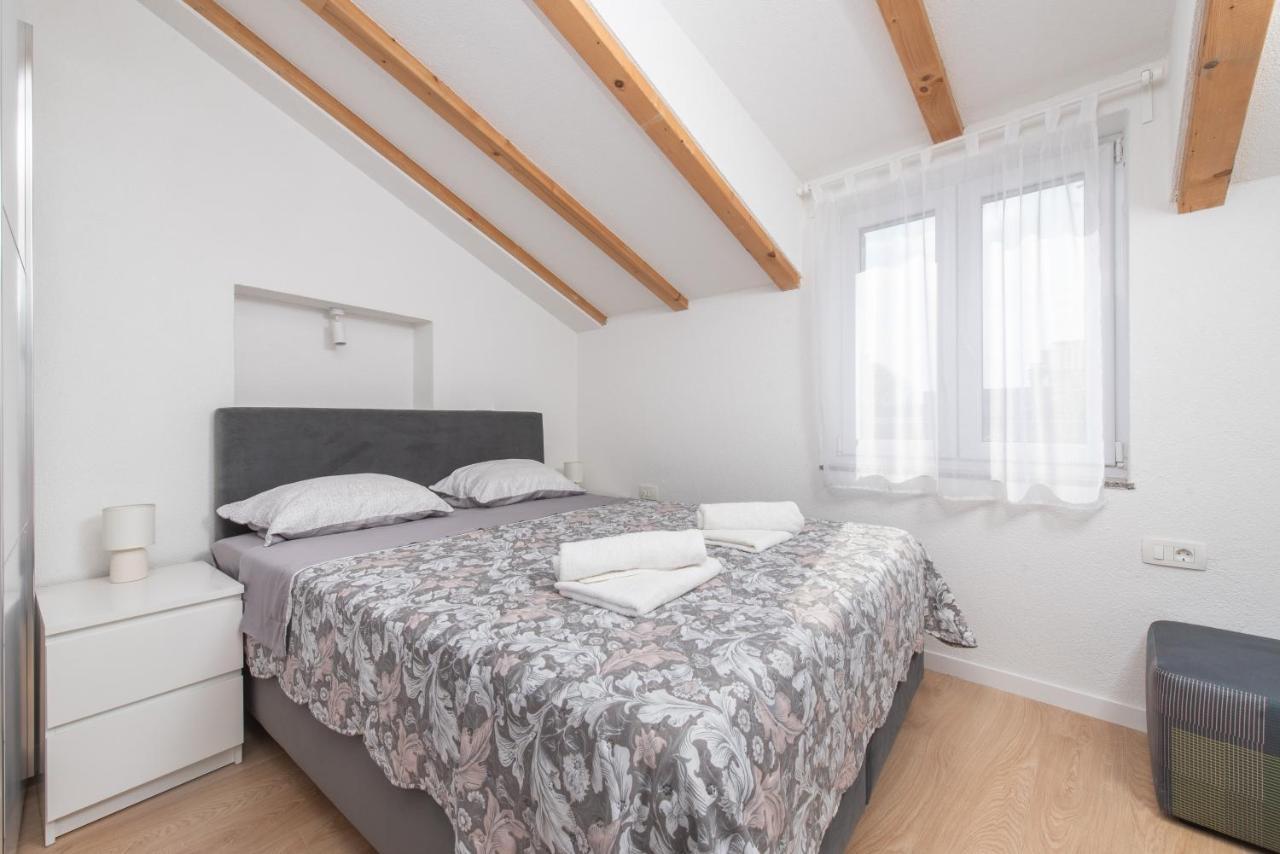 Apartmani Mara Kaštela Exterior foto